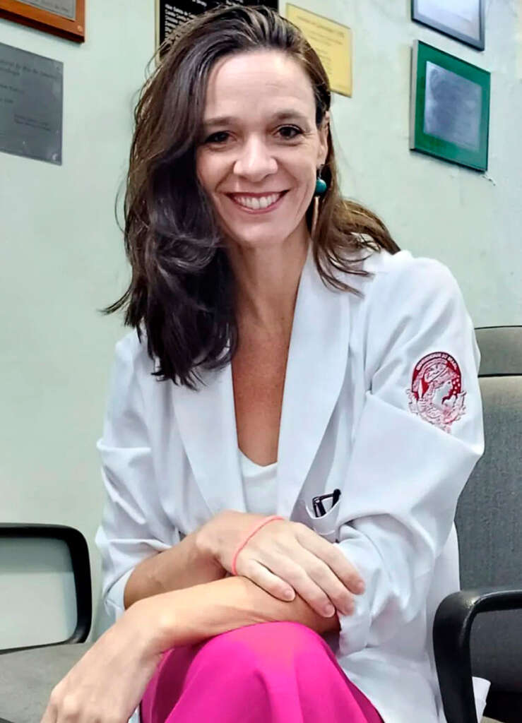Paula de Holanda Paula de Holanda